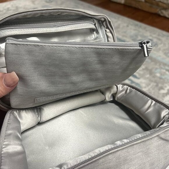 2-Pack Waterproof Leather Makeup Bag, Portable Travel Cosmetic Organizer - Grey - Picture 4 of 12